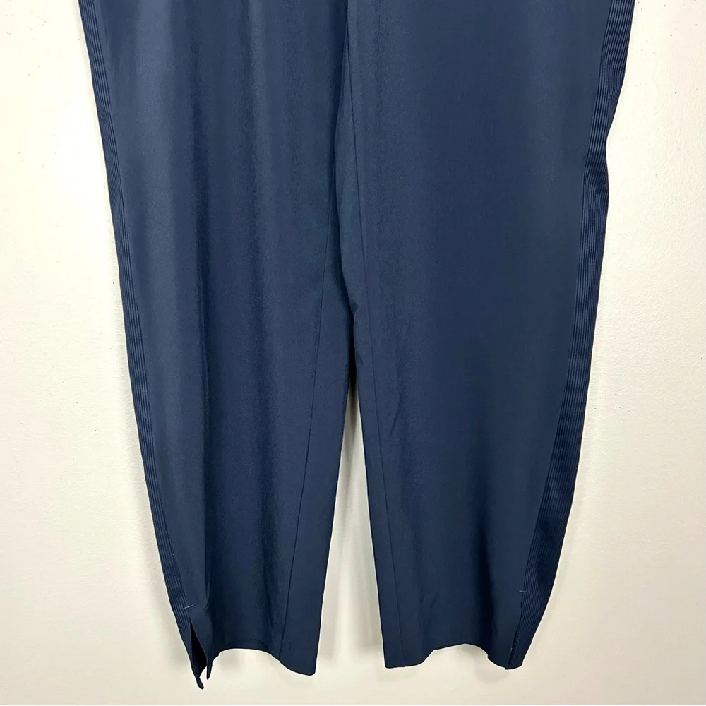 Athleta Brooklyn Ankle Pants Women’s Size 4 Pull On Lightweight Travel Pockets